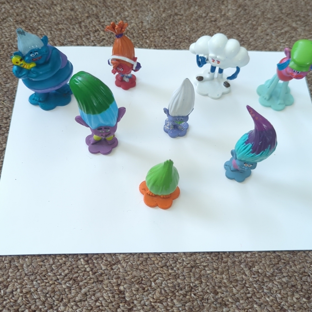 DreamWorks Mini Colorful Trolls Figurine Set Of 8 Movie Characters Mixed Lot